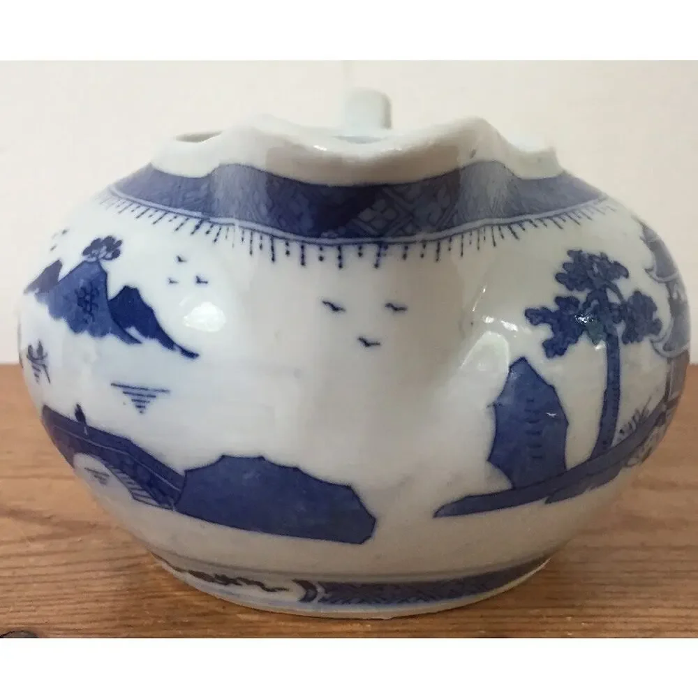 Vintage Antique Oriental Delft Flow Blue Made in China Chinese Porcelain Creamer